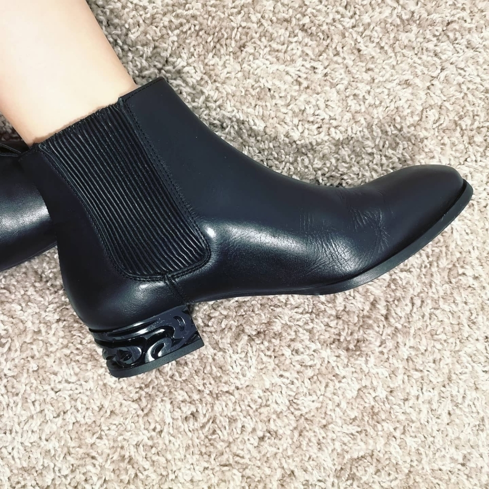 Miista ashlynn Chelsea ankle boot